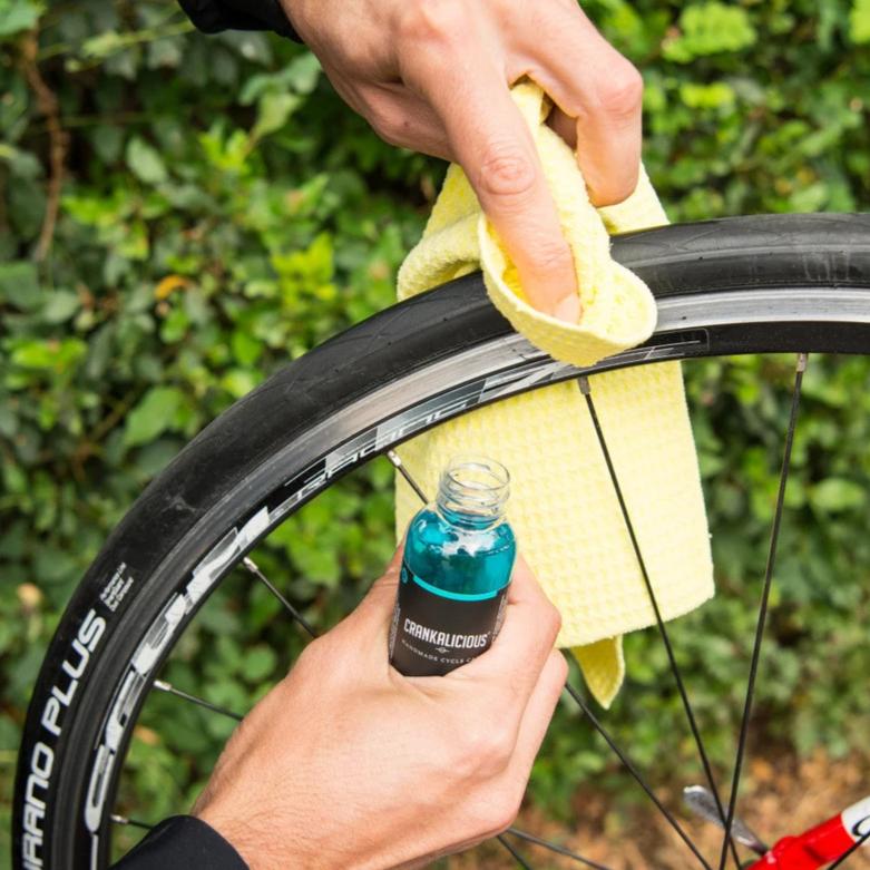 Like Pneu tyre cleaner, Tyre Cleaner - Crankalicious